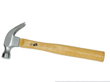 126- American wooden handle claw hammer